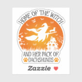 Thuis van de heks en haar pakje teckels cool sticker (Vel)