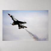 Thunderbird 6 voert een Langzame Pas uit Poster (Voorkant)