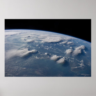 Thunderhead Anvils of Earth op het zuiden van Born Poster