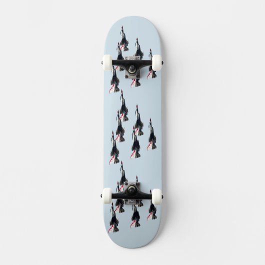 Thundervogels Skateboard (Voorkant)