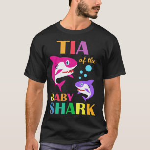Tia of the Baby Shark Birthday Tia Shark Moeders T-shirt