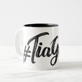 #TiaGoals, Grunge modern script Tweekleurige Koffiemok (Voorkant links)