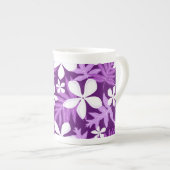 TIARE (PURPLE) BONE CHINA MUG (Devant droit)