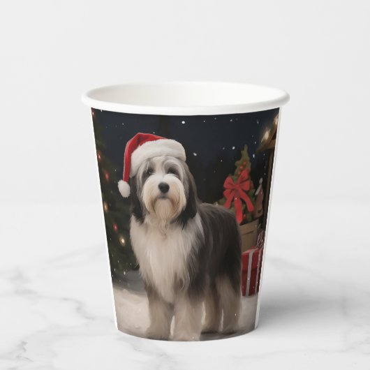 Tibetaanse Terriër Hond in Sneeuw Kerstmis Papieren Bekers (Achterkant)