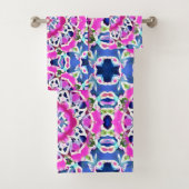 Tie Dye Mandala Motif Denim bleu et rose (En situation)