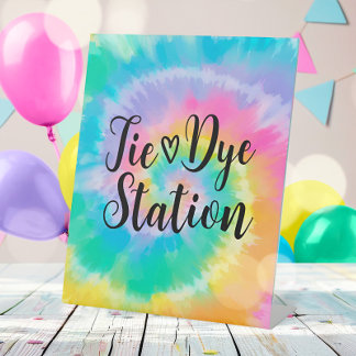Tie Dye Station verjaardagsfeestje teken Reclamebord Met Voetstuk