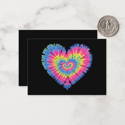 Tie Dye Valentijnsdag Kleurrijke Hartjes Dag Notitiekaartje (Voorkant / Achterkant in situ)