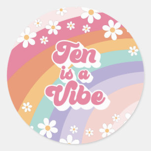 Tien is een Vibe Retro Regenboog 10e verjaardag Ronde Sticker