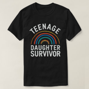 Tienerdochter Survivor Grappig Mam Pap Ouderschap T-shirt