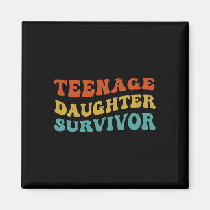 Tienerdochter Survivor Vaderdag Retro Groovy Magneet