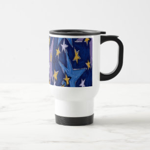 tient le premier rôle la tasse blanche de voyage