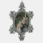 Tiger_2015_0401 Tin Sneeuwvlok Ornament (Links)