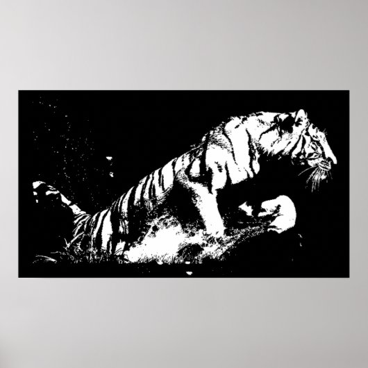 Tiger Attacking Poster Print - Tiger Black & White (Voorkant)