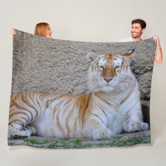 Tiger Fleece Blanket (In situ)