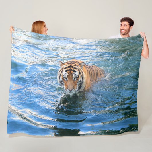 Tiger Fleece Blanket (In situ)