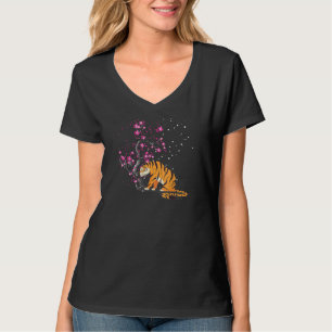 Tiger Gift Asia Animal Sakura Flower Gift Tiger T-shirt