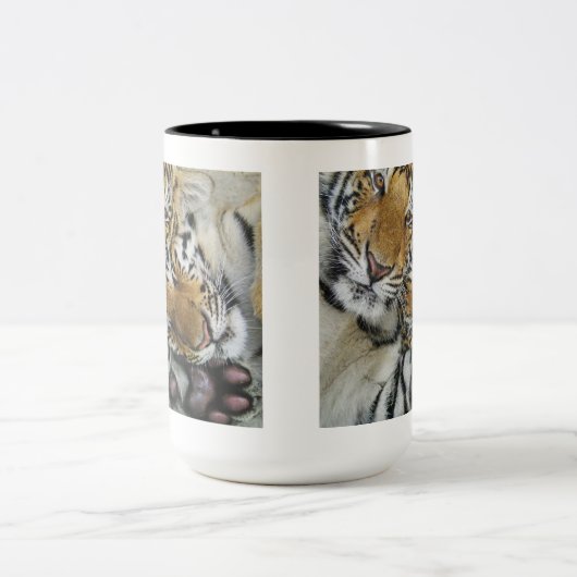 Tiger Love mug (Centre)