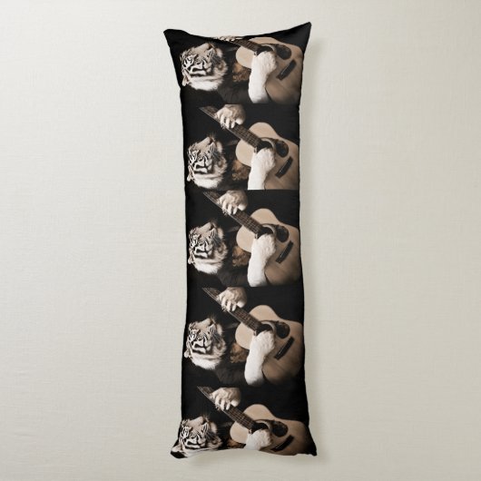 Tiger Strings – Elegant Musical Art Lichaamskussen (Achterkant (Verticaal))