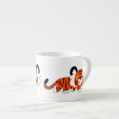 Tigre de dessin mignon sur le Prowl Espresso Mug (Devant droit)