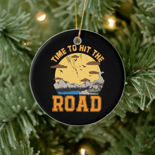 Tijd om op de weg te komen keramisch ornament (Boom)