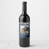 Tijdloze Blauwe Bourgondische Bloemenslak Bruiloft Wijn Etiket (Voorkant)