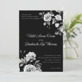 Tijdloze zwart-wit bloemen bruiloft uitnodiging (Staand voorkant)