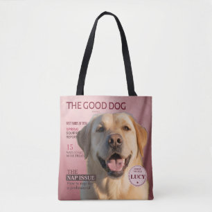 Tijdschriftcover met foto van hond en roze monogra draagtas