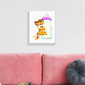 Tijger met Baby melkfles Canvas Afdruk (Insitu (Woonkamer))
