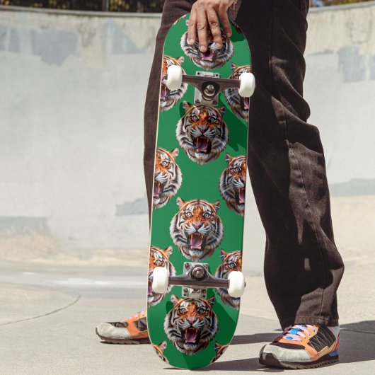 Tijgerkoppatroonontwerp Groen  Skateboard
