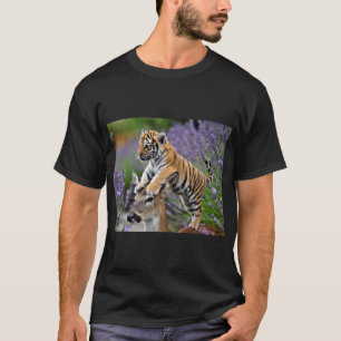 Tijgerwelp op het hoofd van herten - grillige dier t-shirt