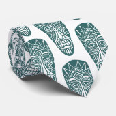 Tiki-maskers - Moss Green op White Stropdas (Opgerold)