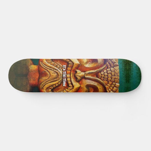 Tiki Time Cool Fun Fierce Retro Tropisch Skateboard (Horizontaal)