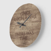 Time Quote op Shabby Chic Faux Wood Grain Pattern Grote Klok (Hoek)