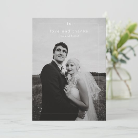 Timeless Black and White Photo Modern Wedding Bedankkaart (Staand voorkant)