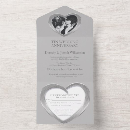 Tin bruiloft 10 jaar feesten all in one uitnodiging (Binnen)