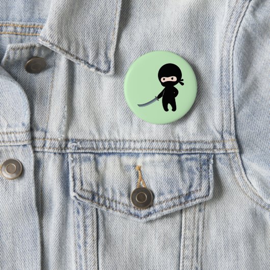 Tiny Angry Ninja over Green Ronde Button 5,7 Cm (In situ)