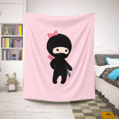 Tiny Ninja Girl op Roze Sherpa Deken