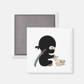 Tiny Ninja Making Origami Paper Throwing Star Magneet (Voorkant / Achterkant)