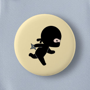 Tiny Ninja onderweg op Geel Ronde Button 5,7 Cm