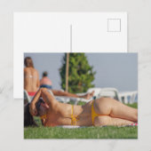 Tiny Yellow Bikini foto-briefkaart Briefkaart (Voorkant / Achterkant)