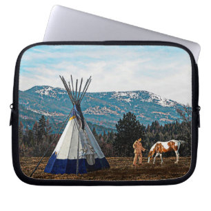 Tipi - Winterkamp Laptop Sleeve