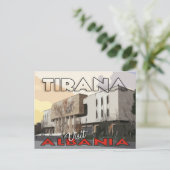 Tirana, Carte postale Visite Albanie (Debout devant)