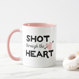 Tiré à travers le coeur La Mug de la Saint Valenti