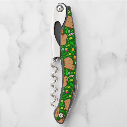 Tire-bouchon Croquis Capybara avec fleurs de printemps sur vert (Devant)