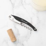 Tire-bouchon Mariage noir personnalisé Bridesmaid<br><div class="desc">Ouvert à vis de vin noir pour votre femme de chambre mariage avec son nom sur le dos et imprimé en blanc, stylisé. Personnalisez le tire-bouchon en modifiant et en remplaçant le nom par le nom de votre servante. Disponible dans de nombreux modèles de couleurs mariages de demoiselles d'honneur populaires....</div>