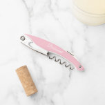 Tire-bouchon Mariage rose personnalisé Bridesmaid<br><div class="desc">Un ouvre-bouchon en vin rose clair et tendance pour votre femme de chambre mariage avec son nom au dos et imprimé en blanc, stylisé. Personnalisez le tire-bouchon en modifiant et en remplaçant le nom par le nom de votre servante. Disponible dans de nombreux modèles de couleurs mariages de demoiselles d'honneur...</div>