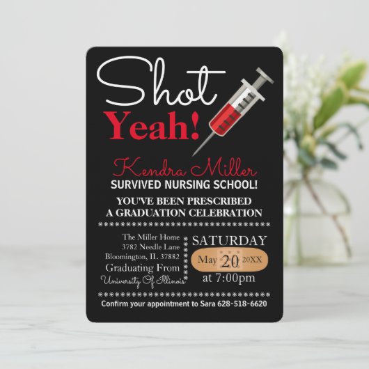 Tiré Oui ! Invitation à l'obtention du diplôme de  (Debout devant)