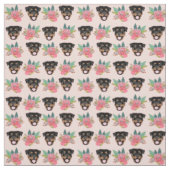Tissu Chiens de Rottweiler flores roses (Échantillon)