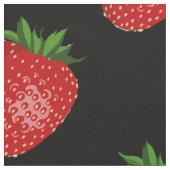 Tissu Fraises au noir, thème fruits couture foncée  (Fermer)