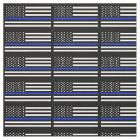 La police dénomme le drapeau américain